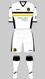 dumbarton 2016-17 1st kit